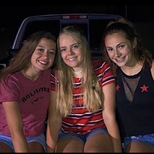 Meet your Posher, Eva